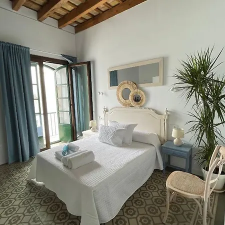 Dona Lola Rooms Conil De La Frontera Exterior photo