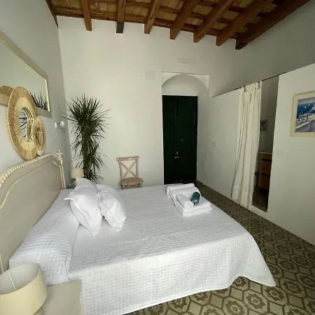 Dona Lola Rooms Conil De La Frontera Exterior photo